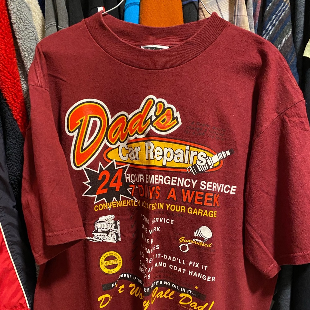 Vintage Car shop Tee (Large)